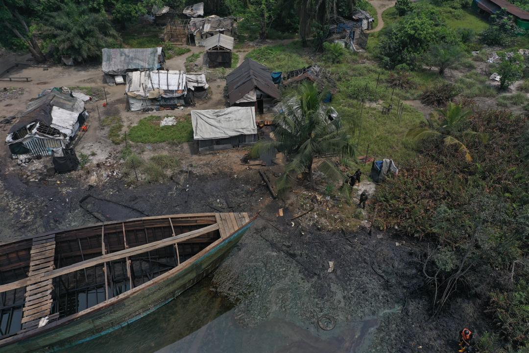 Aviadrones inspecting mining pipelines